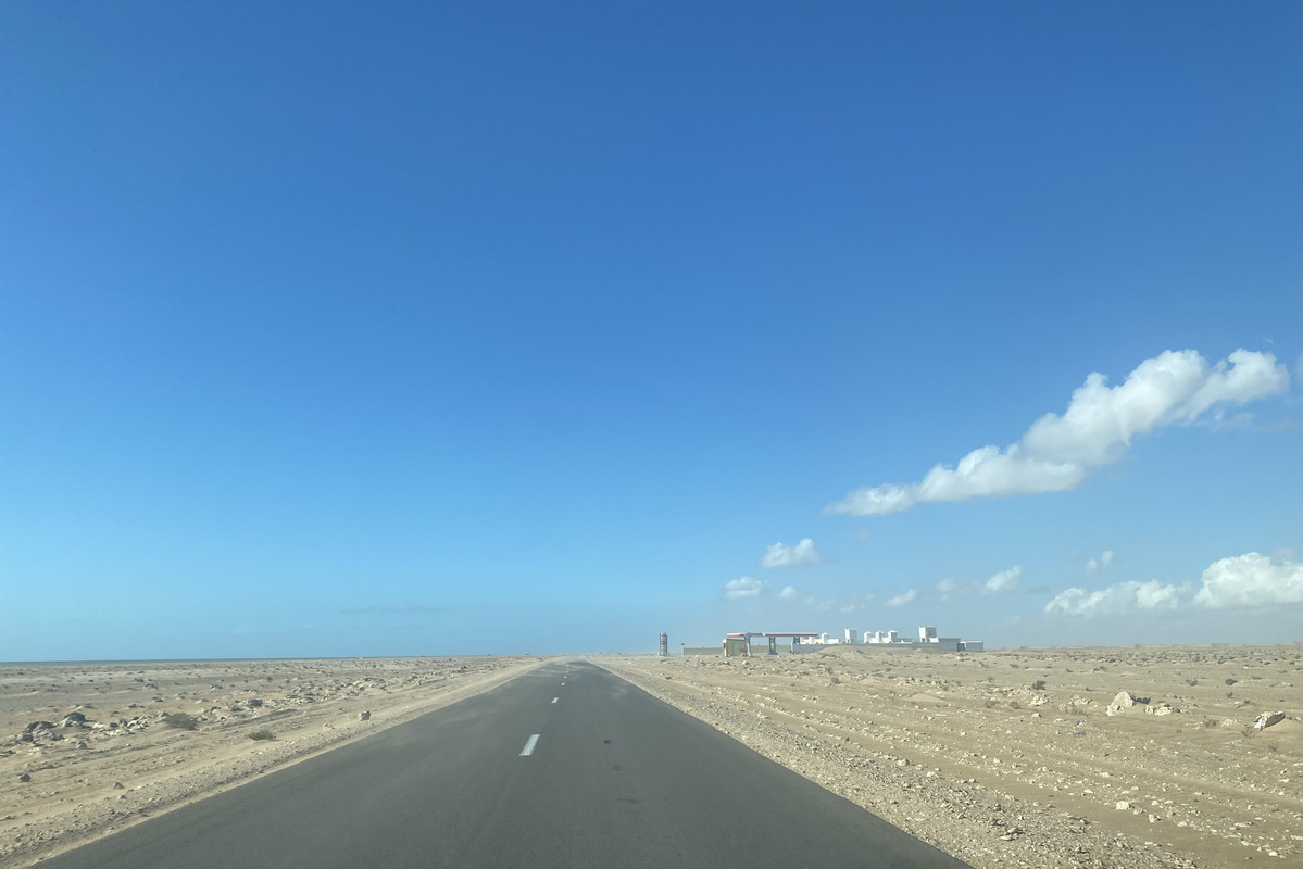 Carreteras, Gendarmería y Estaciones de Servicio - Al Sur del Sur: entre el desierto y el océano (75)