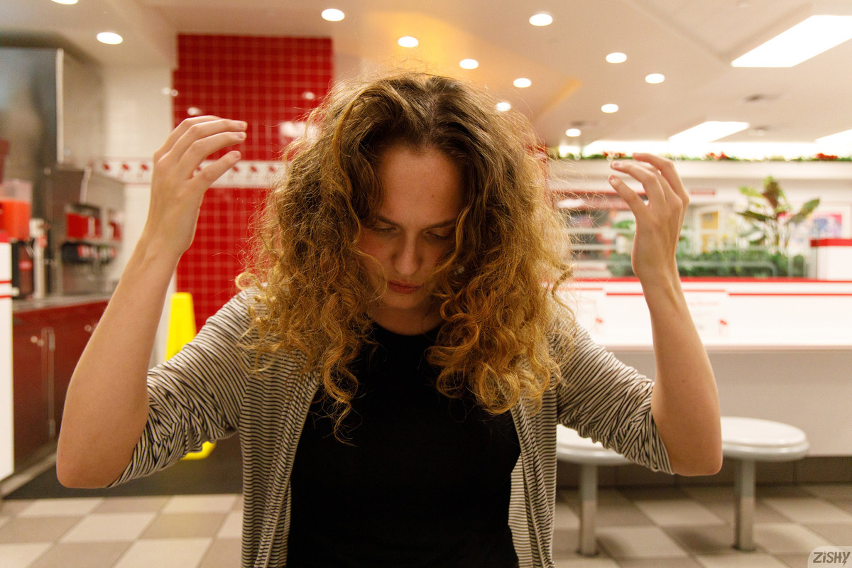 full_016_0955551018568665