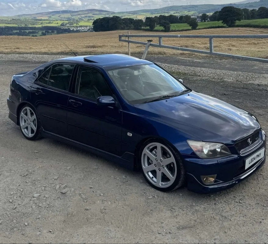 Subaru impreza gc8