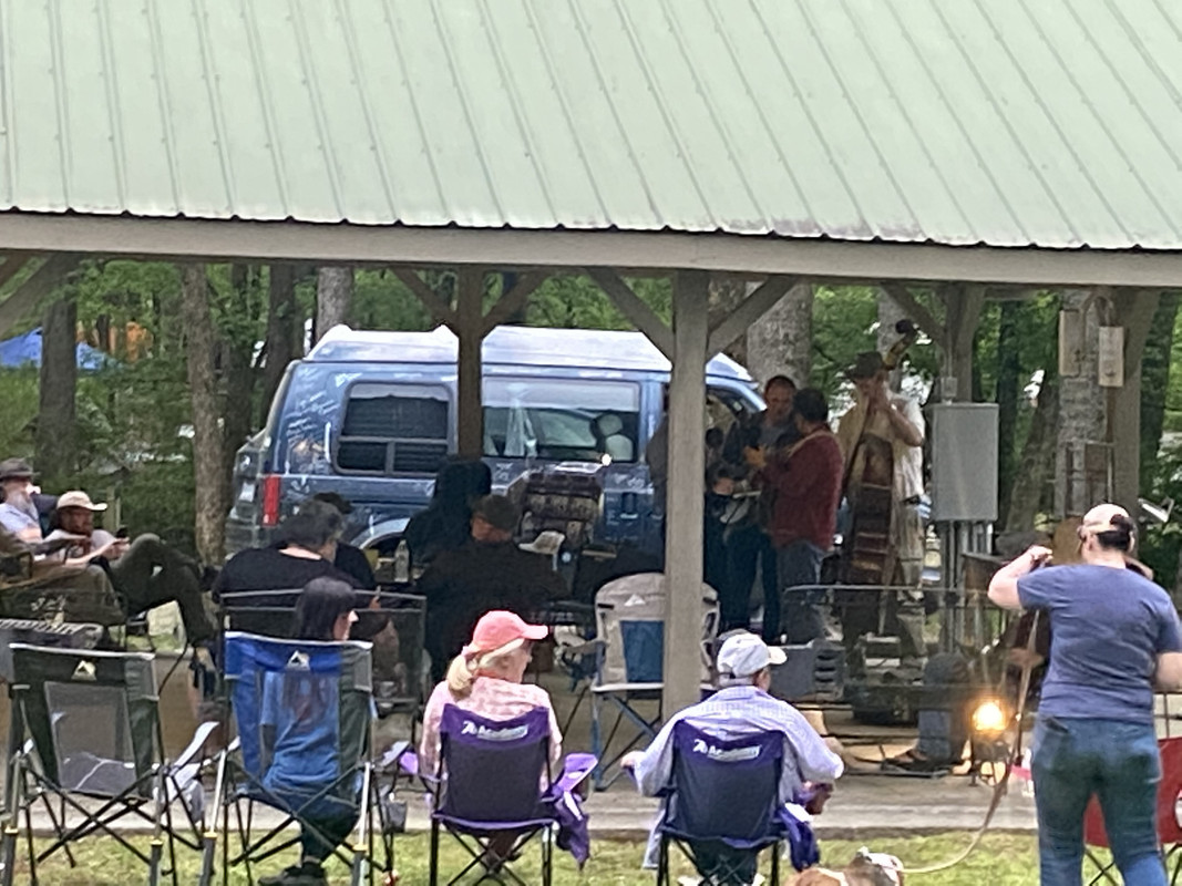 51EEACF3-C070-47B7-82FB-C2560EA93EAA