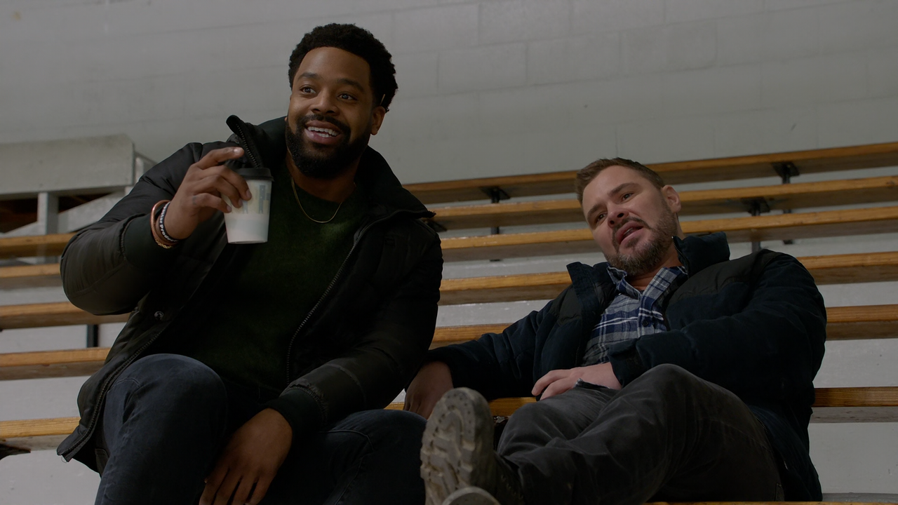 Chicago.P.D.S10E15.Blood.and.Honor.1080p.10bit.AMZN.WEB-DL.DDP5.1.HEVC-Vyndros.mkv_snapshot_00.26_[2