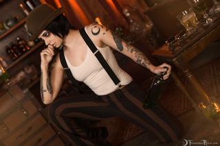 full_theginjoint_01_714285F0F2