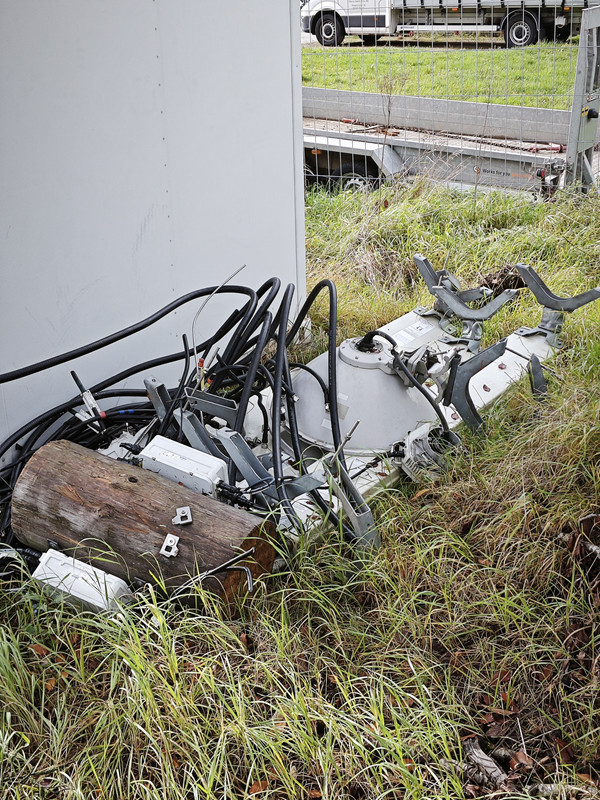 194891A5-6586-4F84-BA59-5F315A04C273