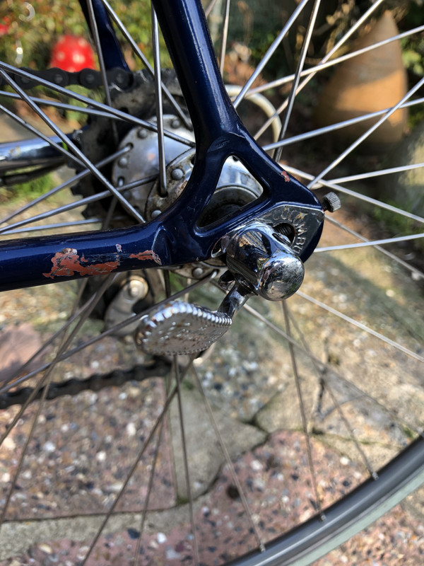 72DBECEC-CF41-44A0-9642-617E19EF5719