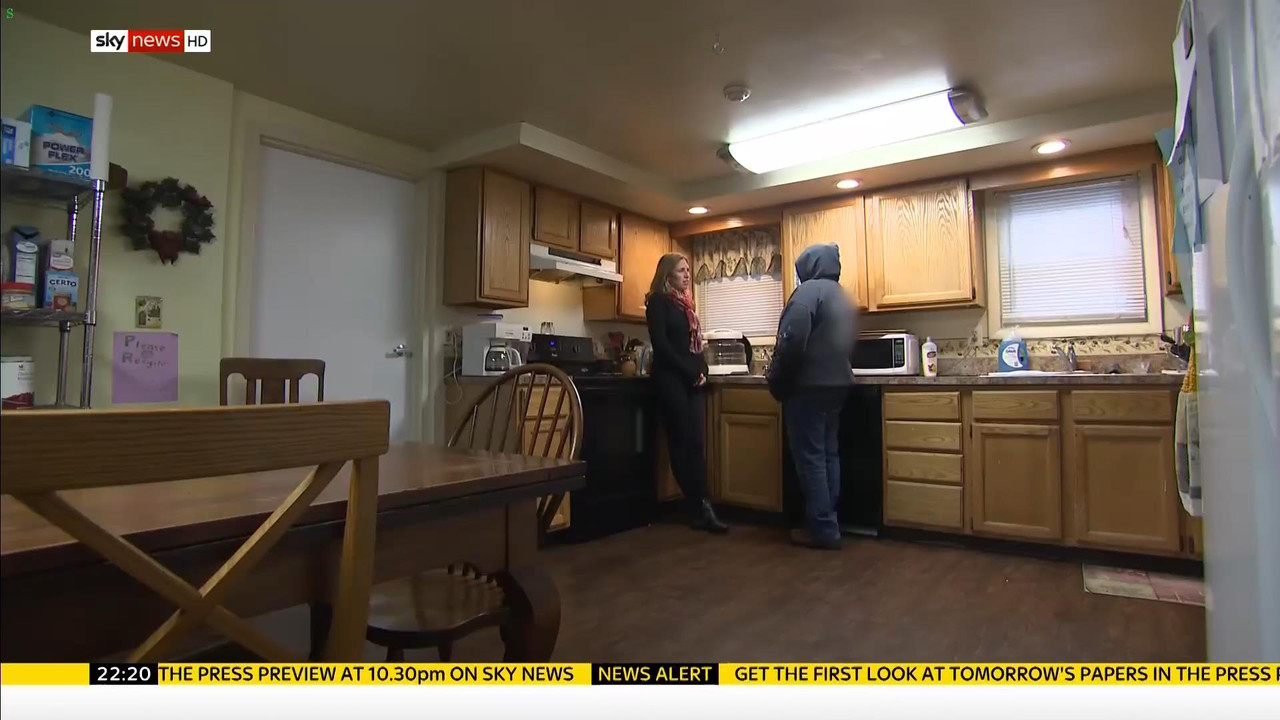 17 January - 22.00.00 - Sky News At 10. Anna Botting with the ma