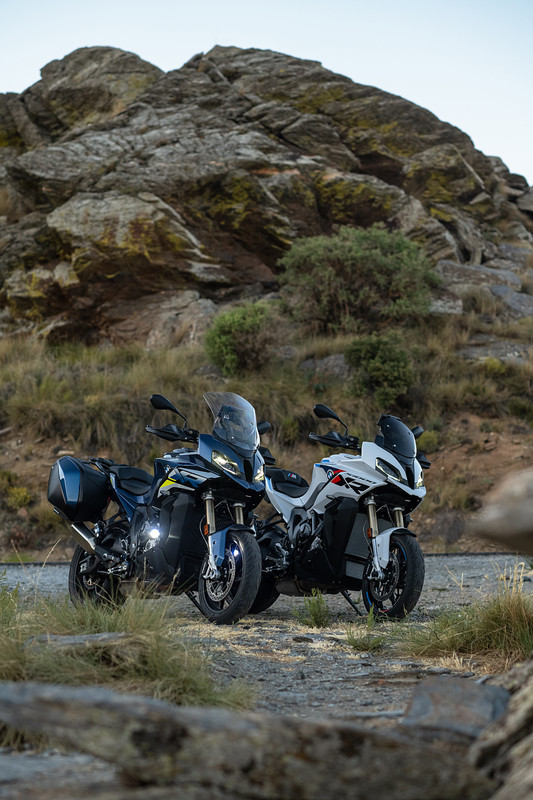 P90527515_highRes_the-new-bmw-s-1000-x