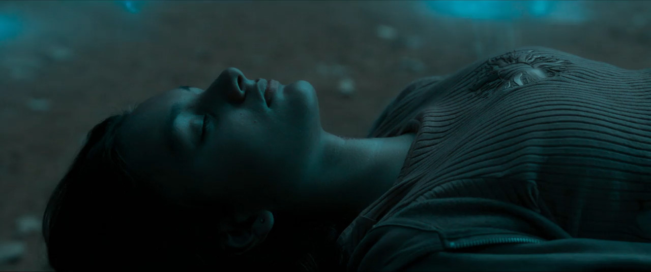 Maa 2025 WebRip [Hindi] 480p 720p ESub Screenshot