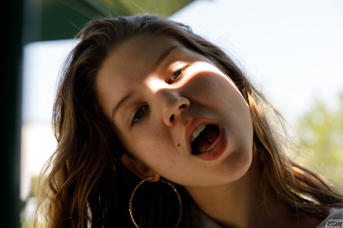 full_023_1357081612545495