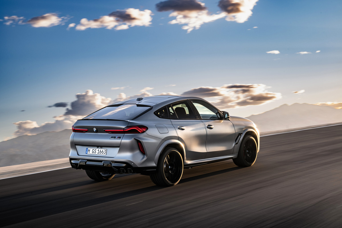 P90495553_highRes_the-new-bmw-x6-m-com