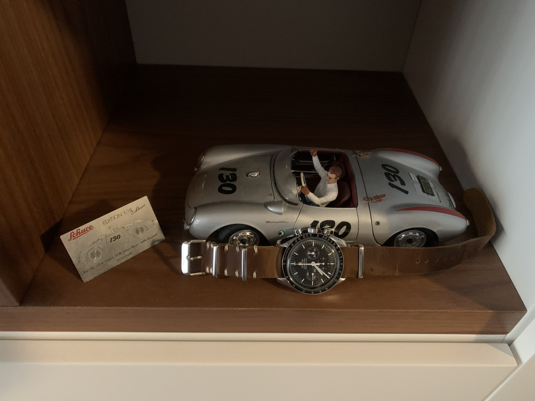 990F3402-5DE5-4A91-B5C9-49029C78626E