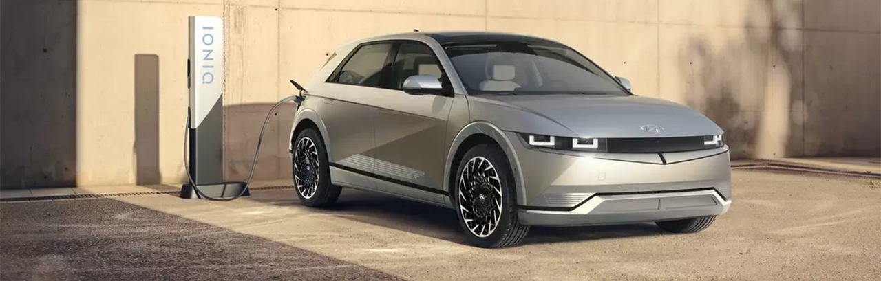 2022 hyundai IONIQ 5 Header Image
