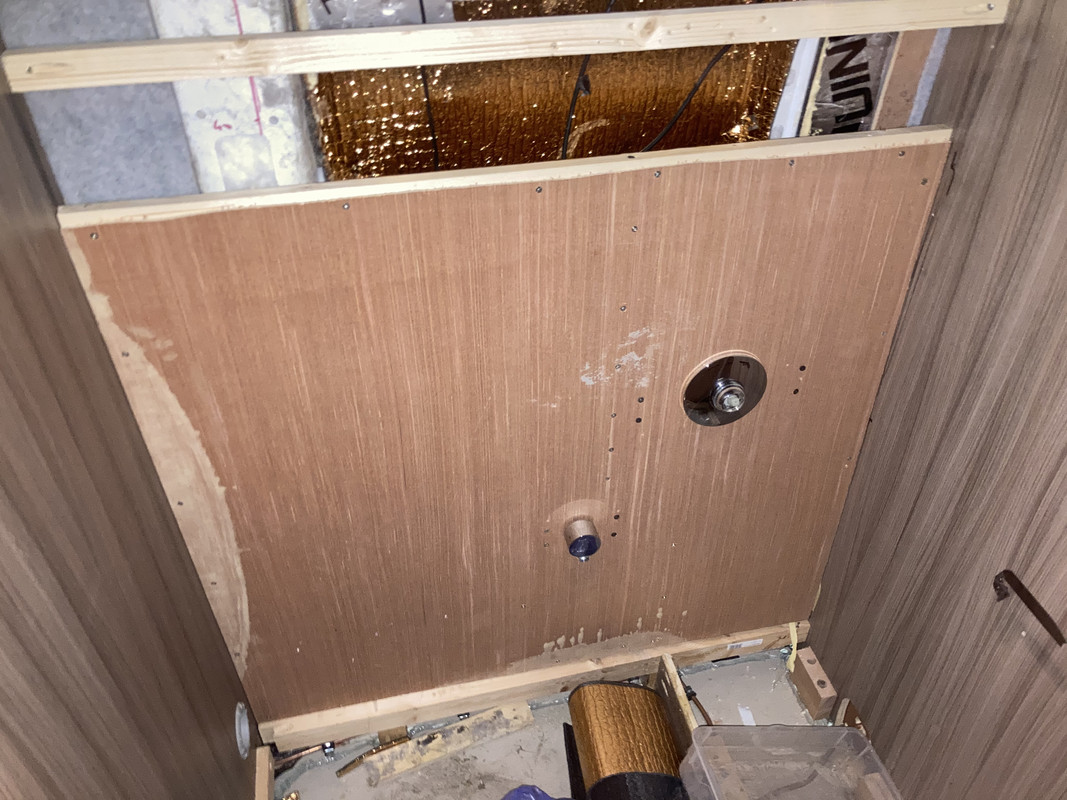 1EFE6364-FE08-42CD-86DD-27746B87866C