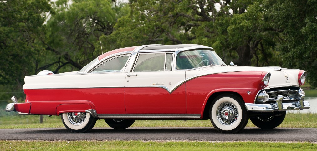 Ford-Fairlane-Crown Victoria-Skyliner (1955)