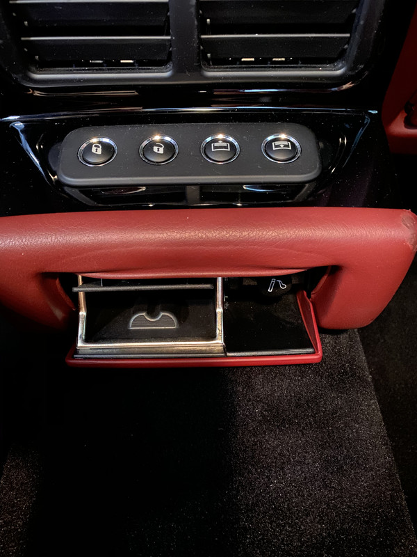 6249AD9F-D804-4A85-B378-31FF53C36A0D