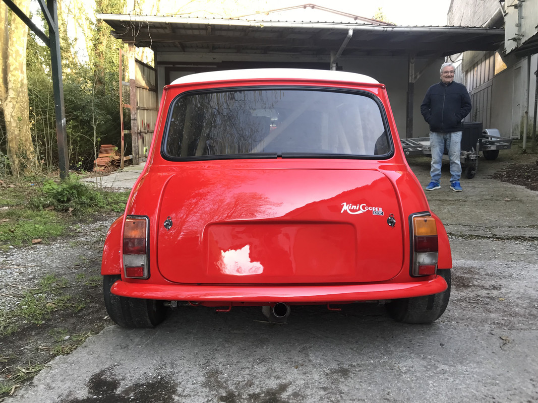 98999371-3427-4F8C-ACEB-0A4957742904