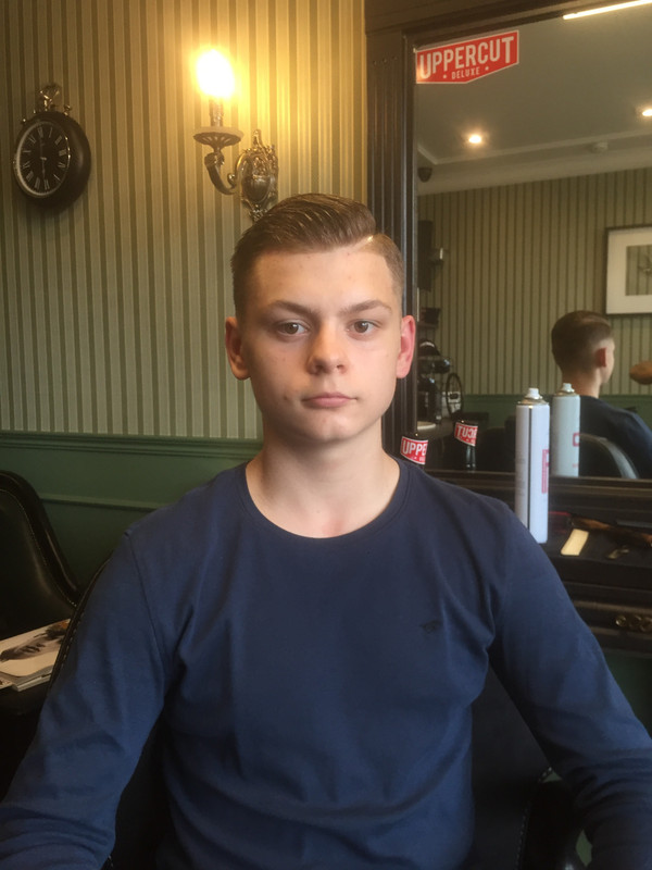 F26DF956-0052-464E-A25E-69E04DBB832D