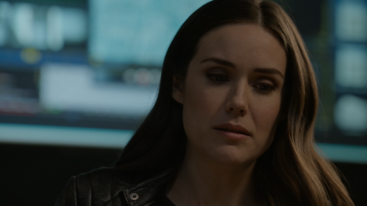 The.Blacklist.S07E18.Roy.Cain.1080p.10bit.AMZN.WEB-DL.AAC5.1.HEVC-Vyndros.mkv_snapshot_21.23_[2020.0