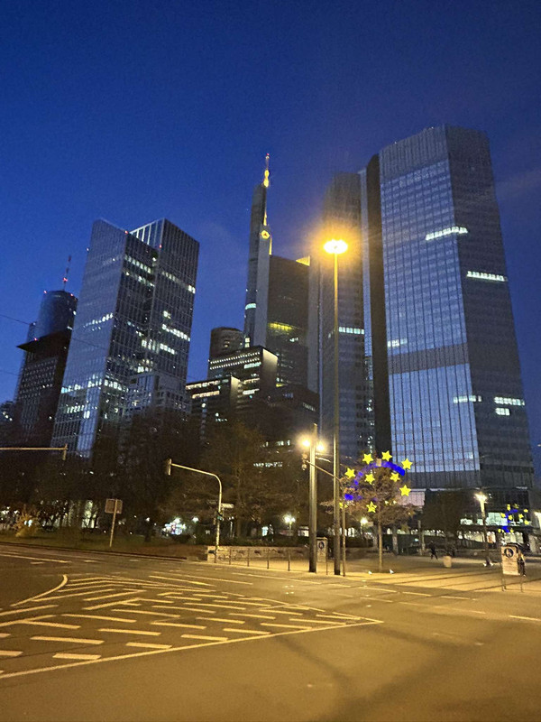 skyline.jpg