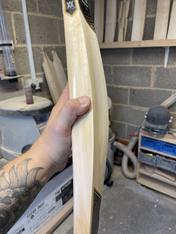 9942BA75-2EAD-4B62-871C-BDAB6169A0EC