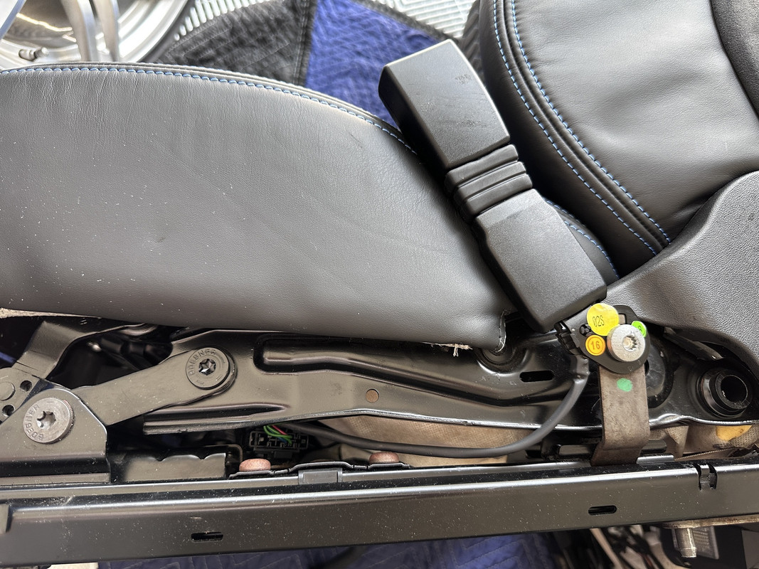 B7_Wingback_Wiring_18