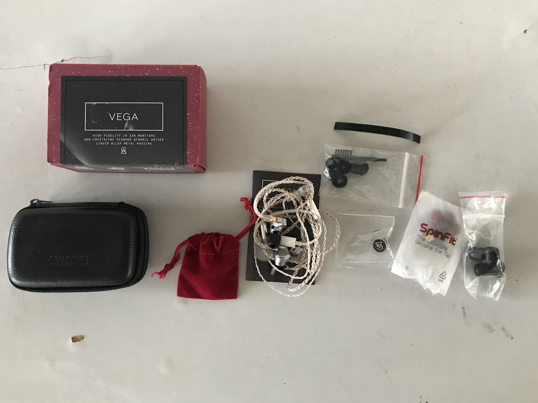 FCADD041-A019-4C61-B4E5-DB0C9D4198A7