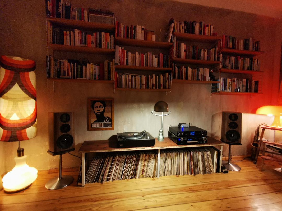 03E31A9B-D858-4C3E-8537-C178114B7231