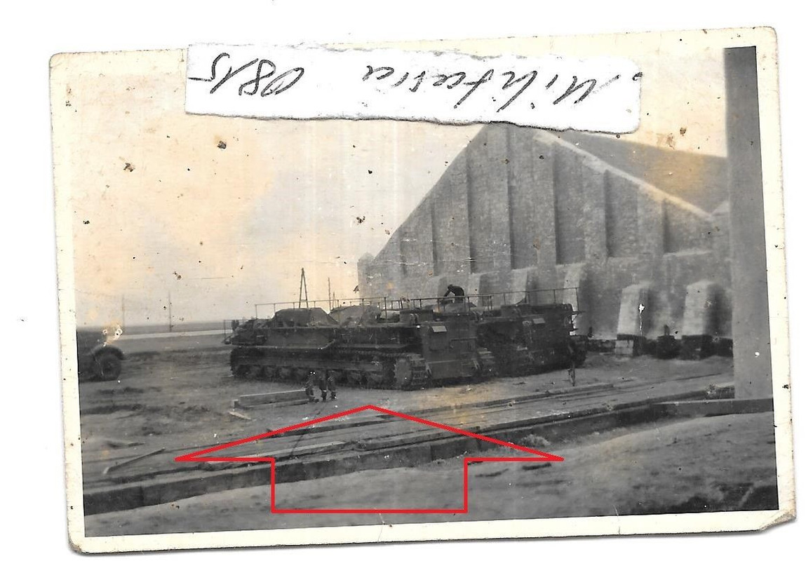 Foto 1943 Krim 60 cm MÖRSER THOR und Odin bei Wartungsarbeiten