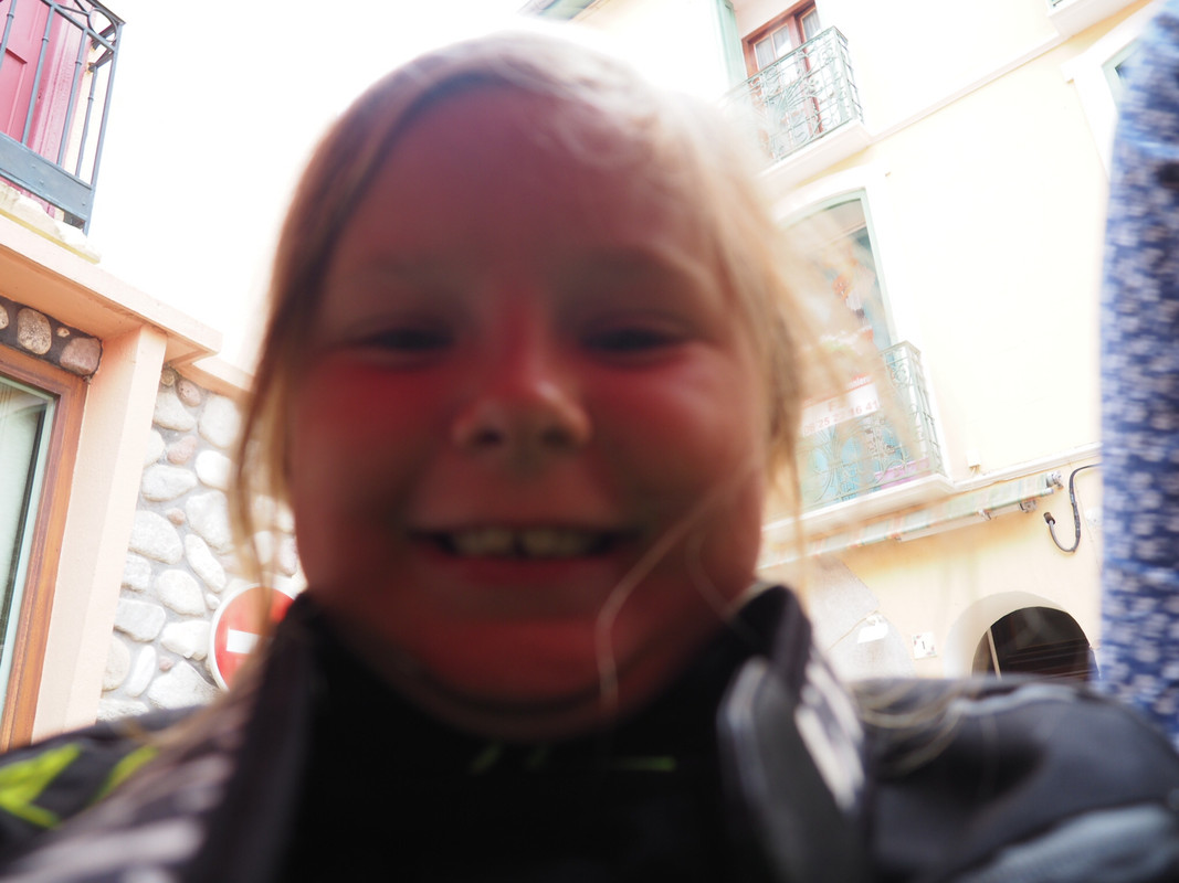 92A4CFB1-6873-49FF-A2F7-AA7C828E226D