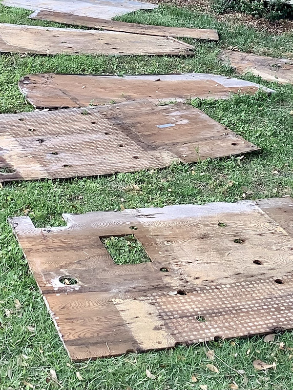 D8FE4C8C-0491-48FE-A588-E1F02A4FCAB3