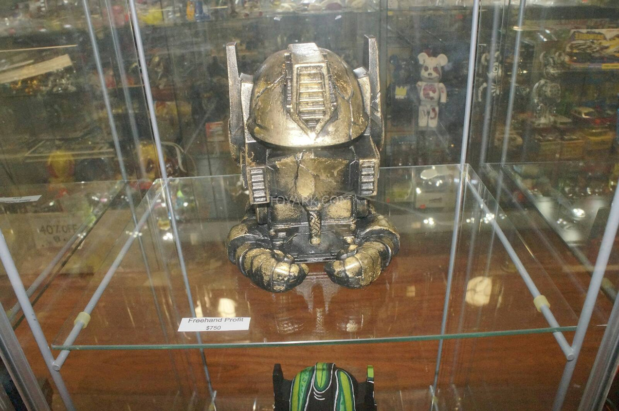 Transformers-Art-Show-015_1392517070