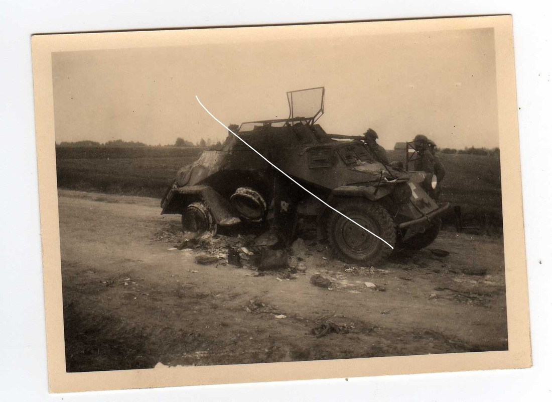 Orig. Foto WKII, Panzer Spähpanzer SdKfz 222 zer