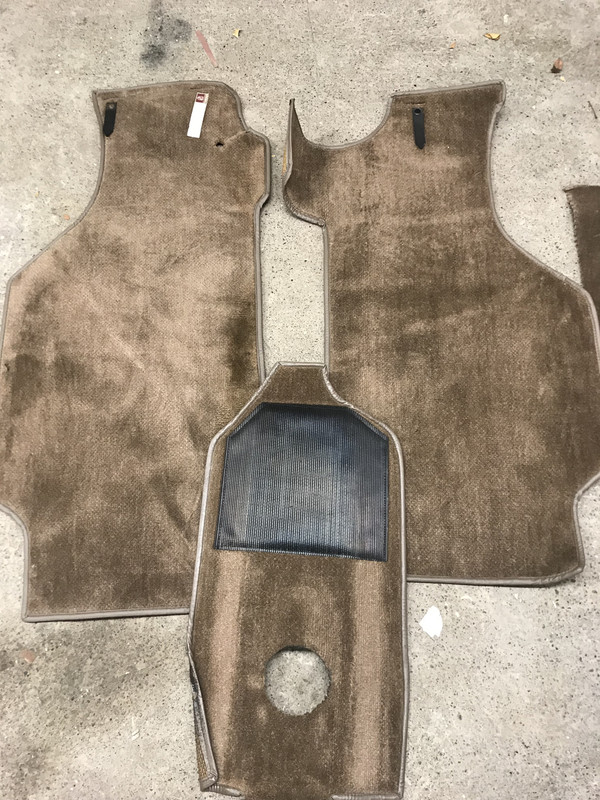 DC6BAA76-234E-467D-832D-9FB6990C3FF6