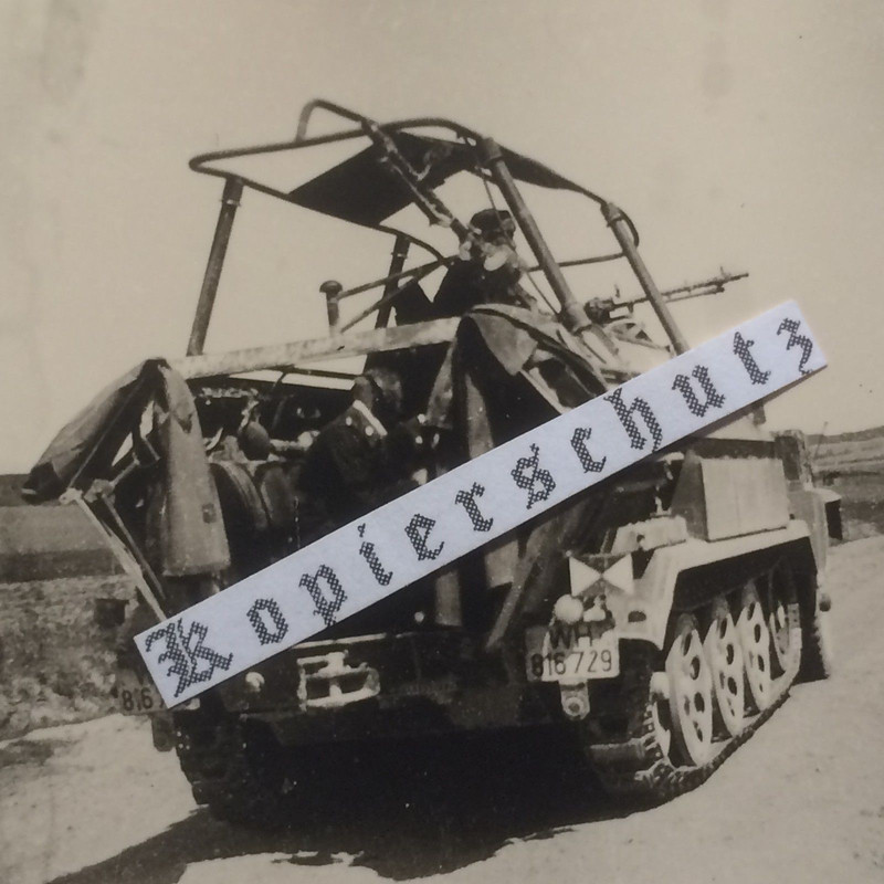 Schützenpanzer SdKfz. 251-3 mittlerer Funkpanzer