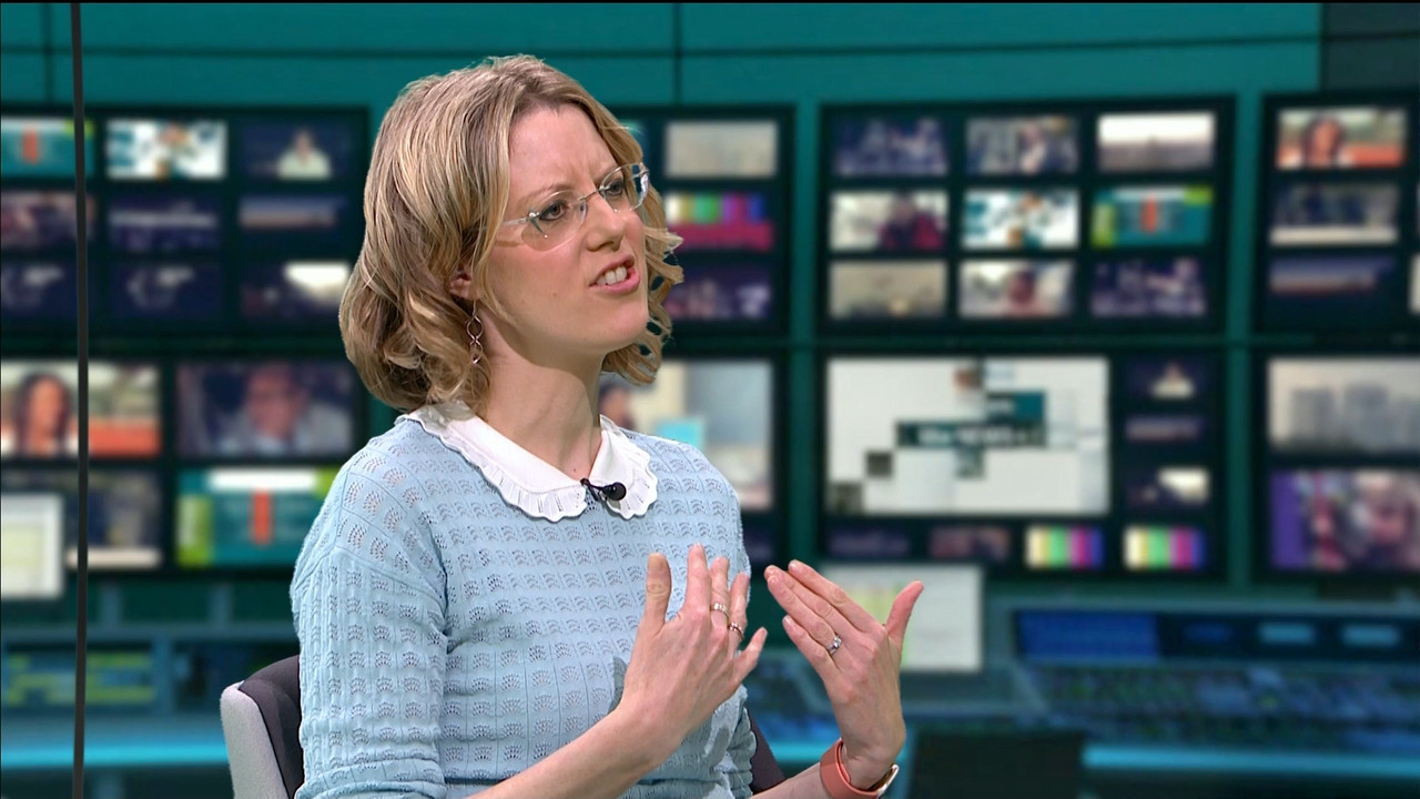 ITV News London_20211207_18001830.ts_snapshot_27.37.177