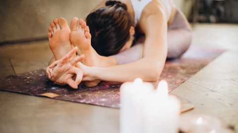 Corso Completo di Yin Yoga e Chakra