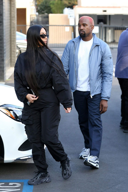 kim-kardashian-and-kanye-west-out-in-los-angeles-11-17-2018-2