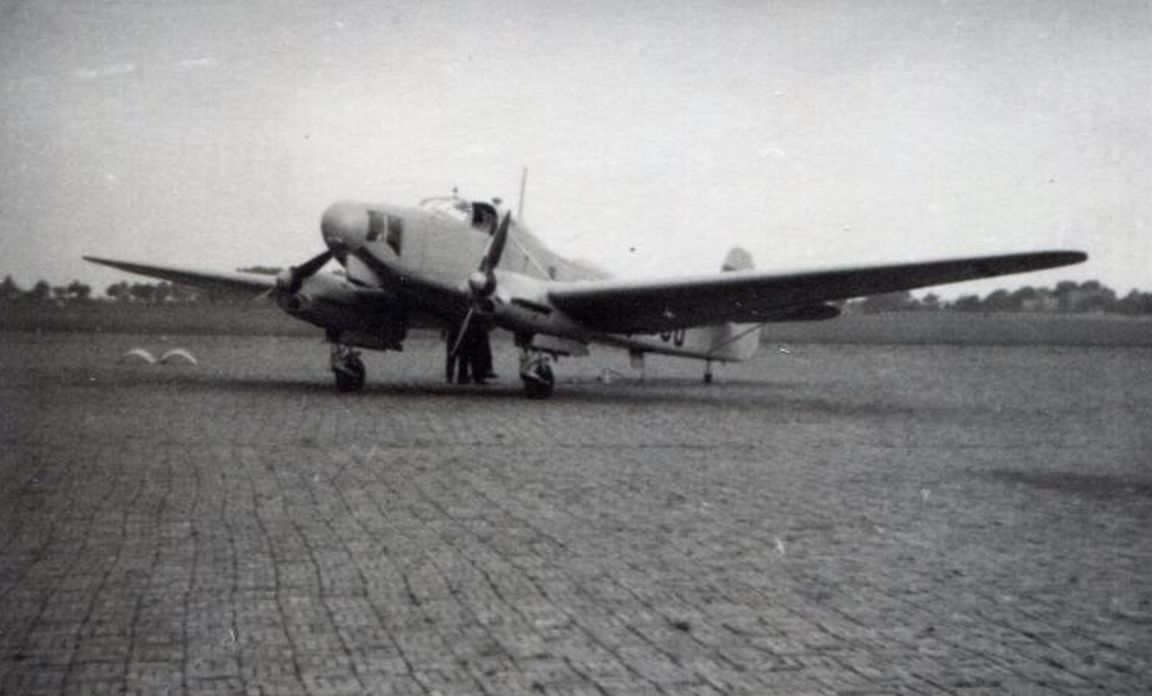 tQ8V4aiUxShR148285868843P10397