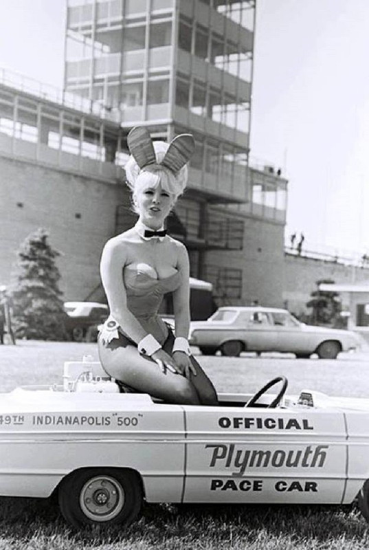 DADDE7A3-BBA8-4B9A-9D19-7DDEA8821588