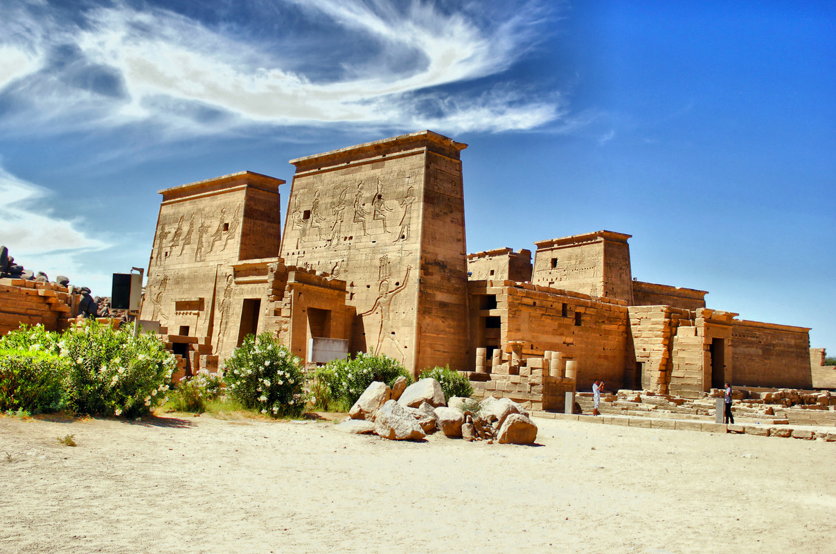 Temple-of-Isis-in-Philae.jpg