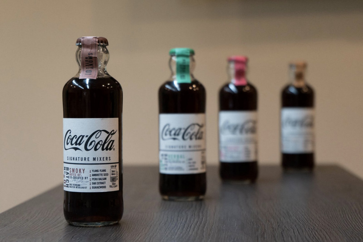 blacknwhite-coke.jpg