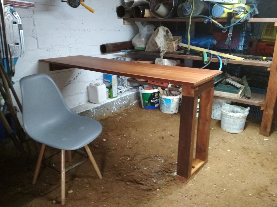 7F9DEAD5-194A-4444-98F1-210F31F90575