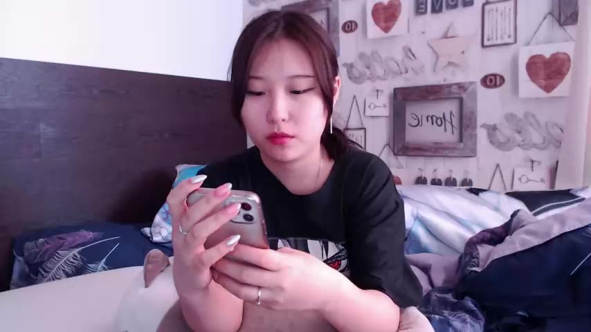 Adawong13 chaturbate Apr 11 2021 12-46-18