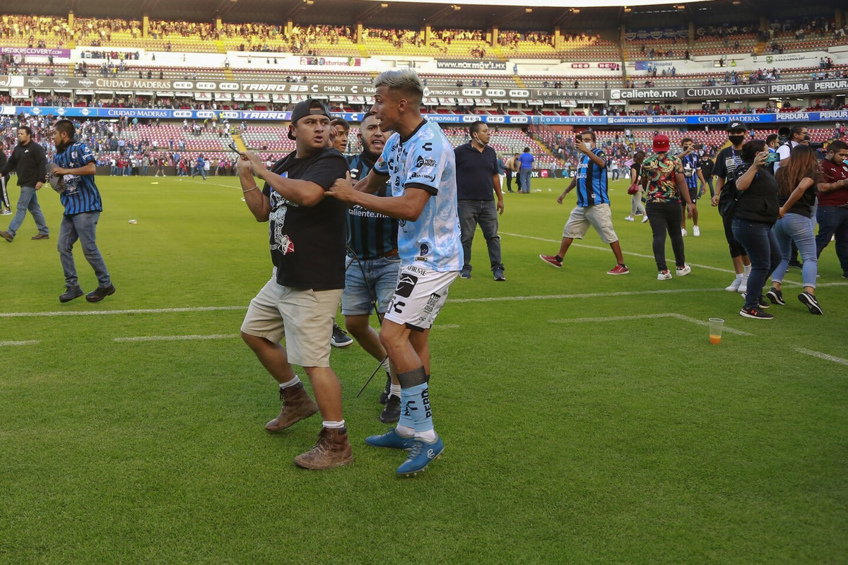 Civiles fueron contratados por 300 pesos para seguridad en La Corregidora