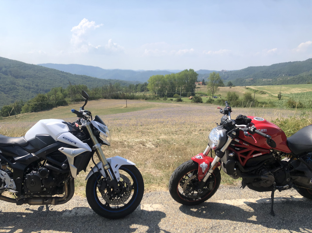 0E7C1EA5-E2F3-402A-AB82-ACB29DDE7E39