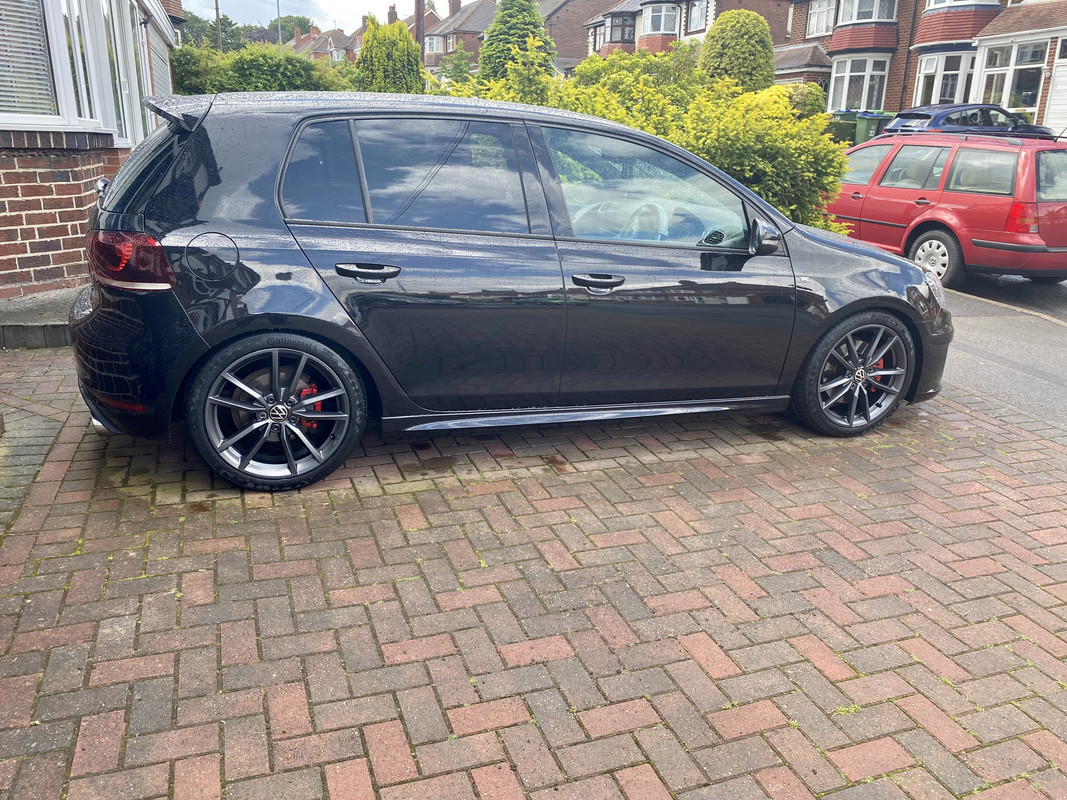 CAF6AA93-81AE-4445-AC94-1AB28B3F7B69