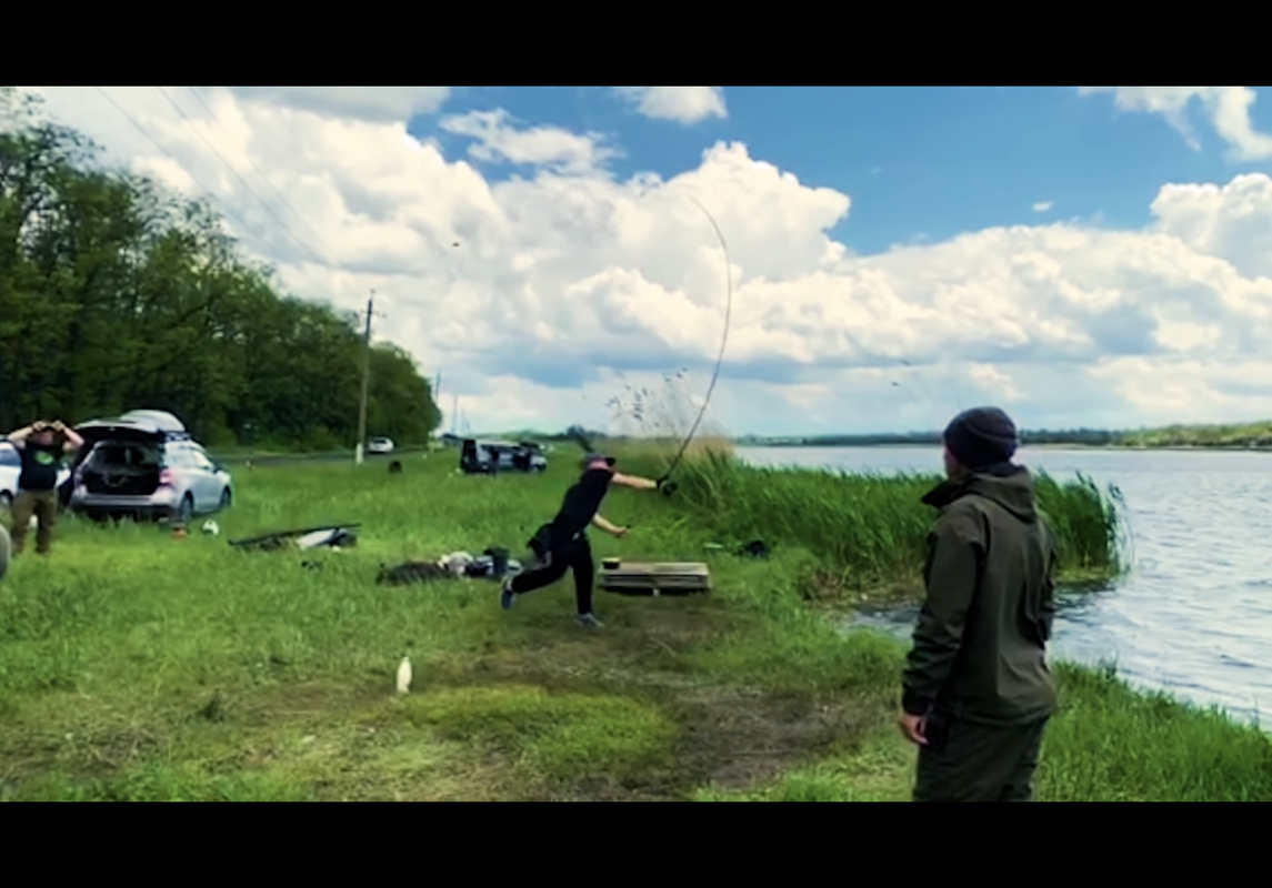 B93C7F80-DDAD-4ECA-9E55-AF59E71F6169