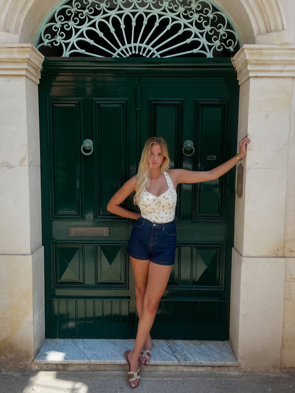 Noa Jacobus Feet 8912654
