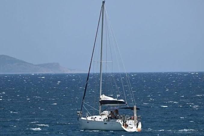 ΑΣΦΑΛΗΣ ΡΥΜΟΥΛΚΗΣΗ ΙΣΤΙΟΦΟΡΟΥ ΣΤΟ ΛΙΜΑΝΙ ΤΗΣ ΧΙΟΥ ΜΕΤΑ ΑΠΟ ΜΗΧΑΝΙΚΗ ΒΛΑΒΗ