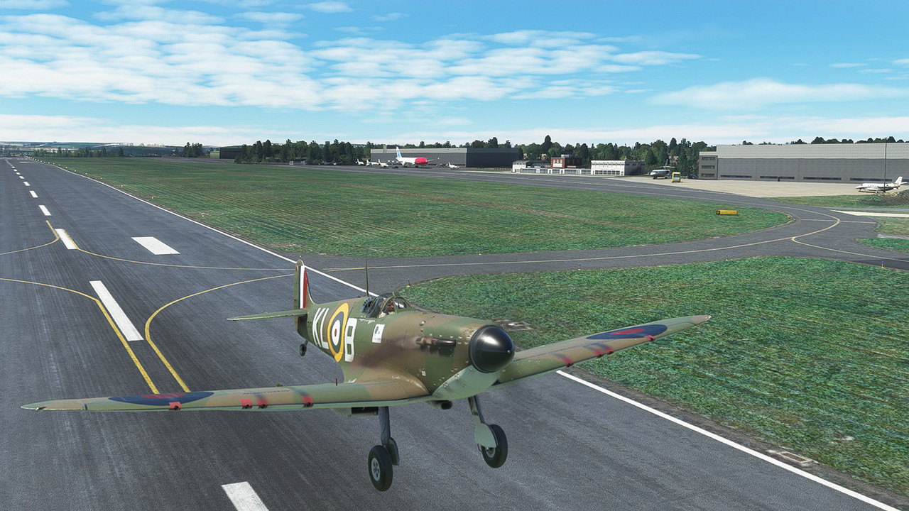 Biggin-Hill-EGKB-Spitfire-12.jpg