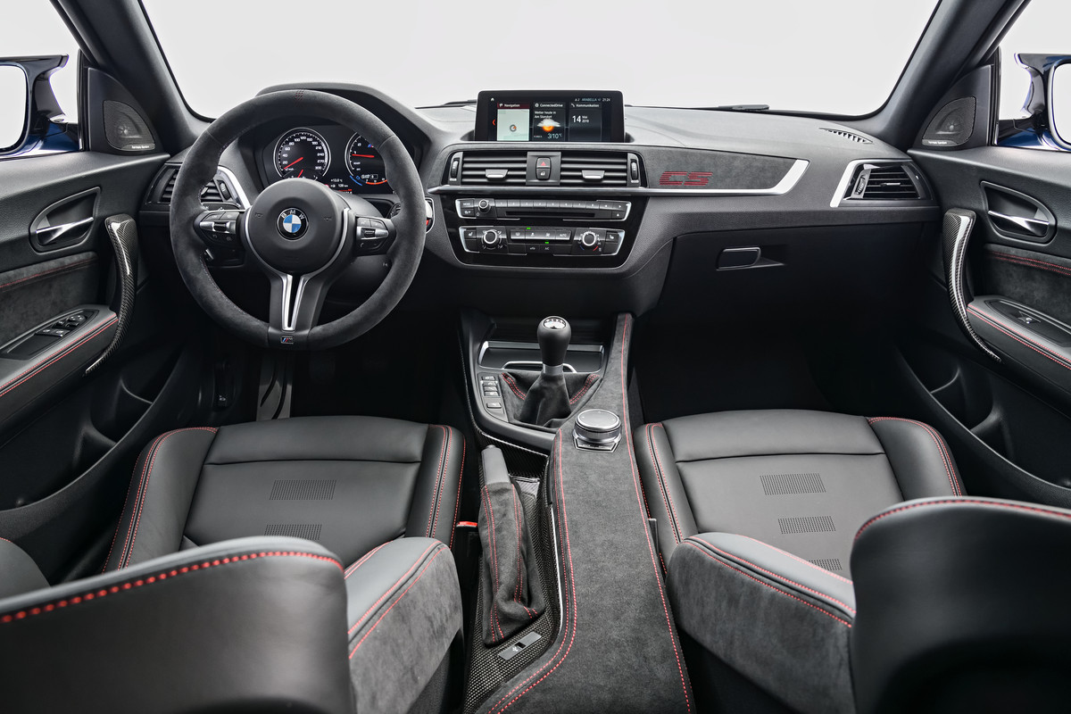 P90374233_highRes_the-all-new-bmw-m2-c